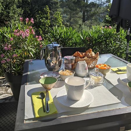 Le Clos Sous Le Chemin เซญองส์ ภายนอก รูปภาพ